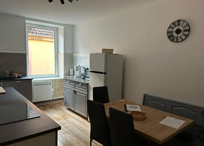Apartamento Appartement cosy 70m2 Vue château 6 pers Nature&calme Vosges *
